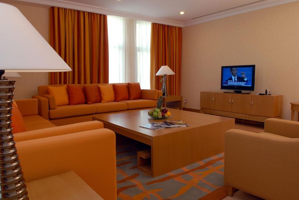 Copthorne Al Jahra Hotel & Resort Kuvait Kültér fotó