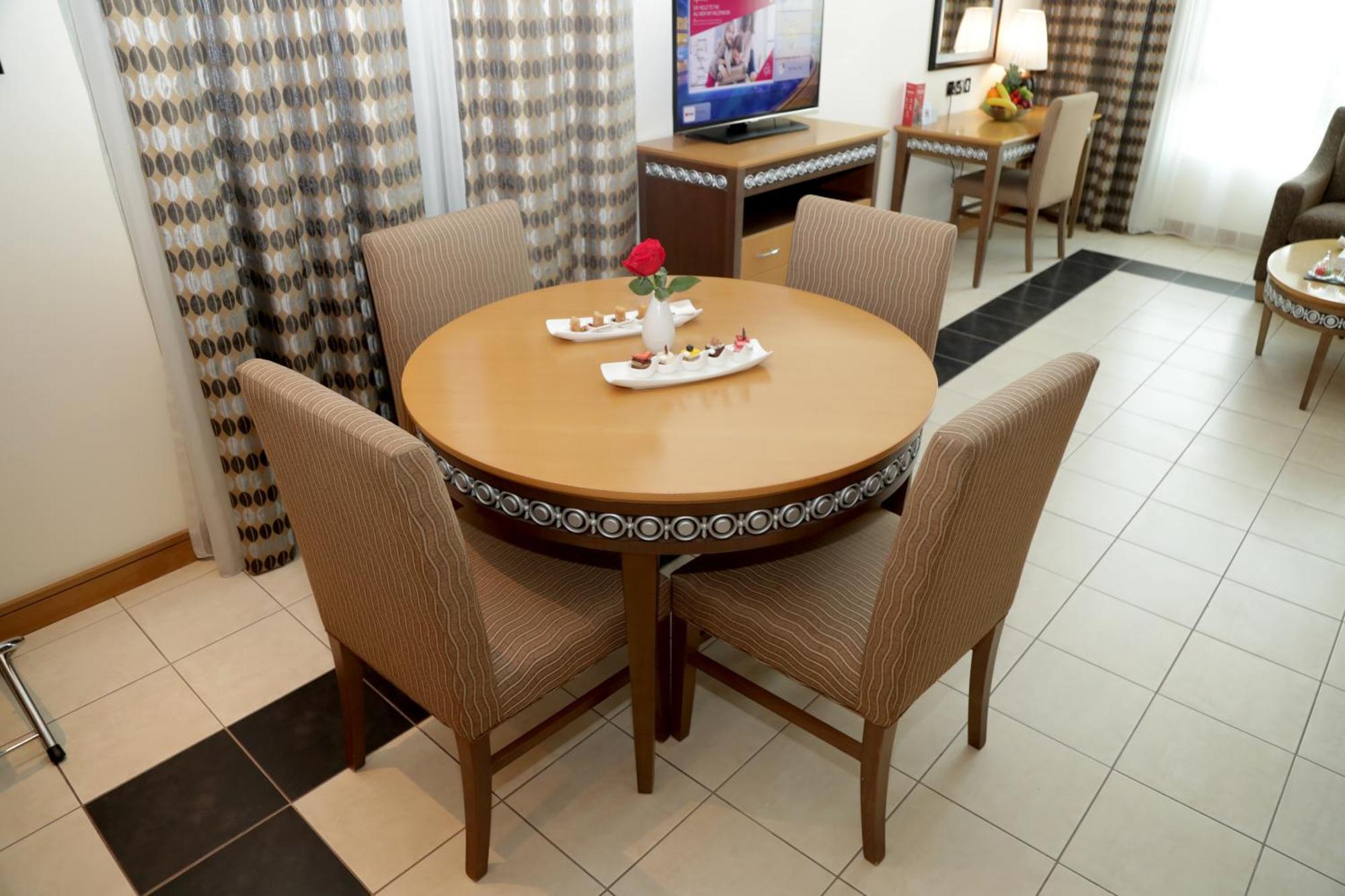 Copthorne Al Jahra Hotel & Resort Kuvait Kültér fotó